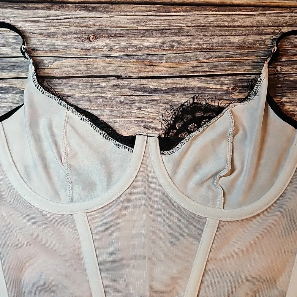 NEW SHEIN BLACK FLORAL EYELASH TRIM UNDERWIRE CORSET - Picture 7 of 11